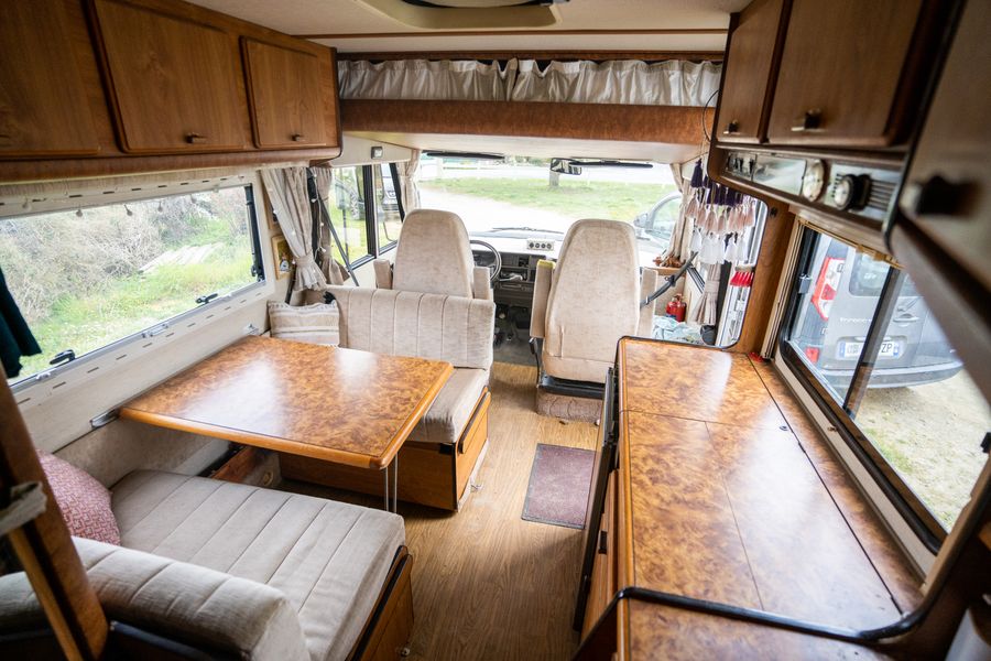 Rapido · Interior and finish